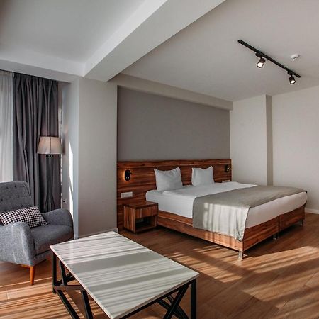 Address Boutique Hotel Tbilisi ภายนอก รูปภาพ