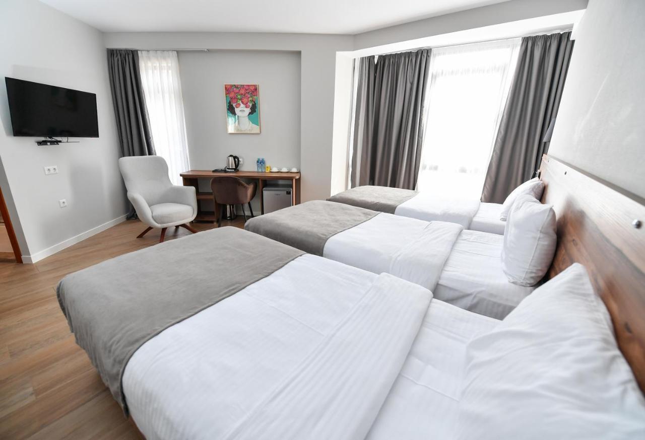 Address Boutique Hotel Tbilisi ภายนอก รูปภาพ