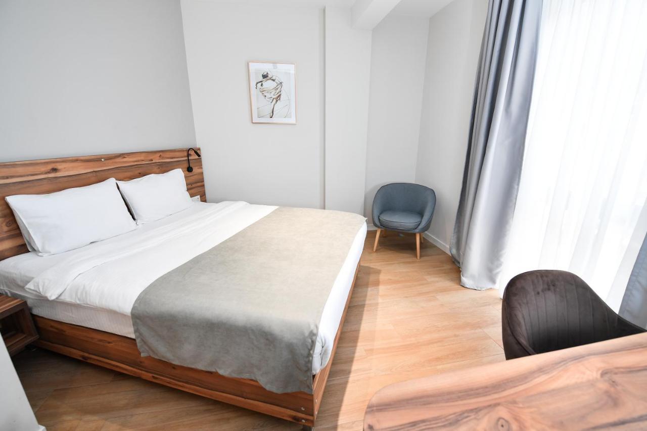 Address Boutique Hotel Tbilisi ภายนอก รูปภาพ