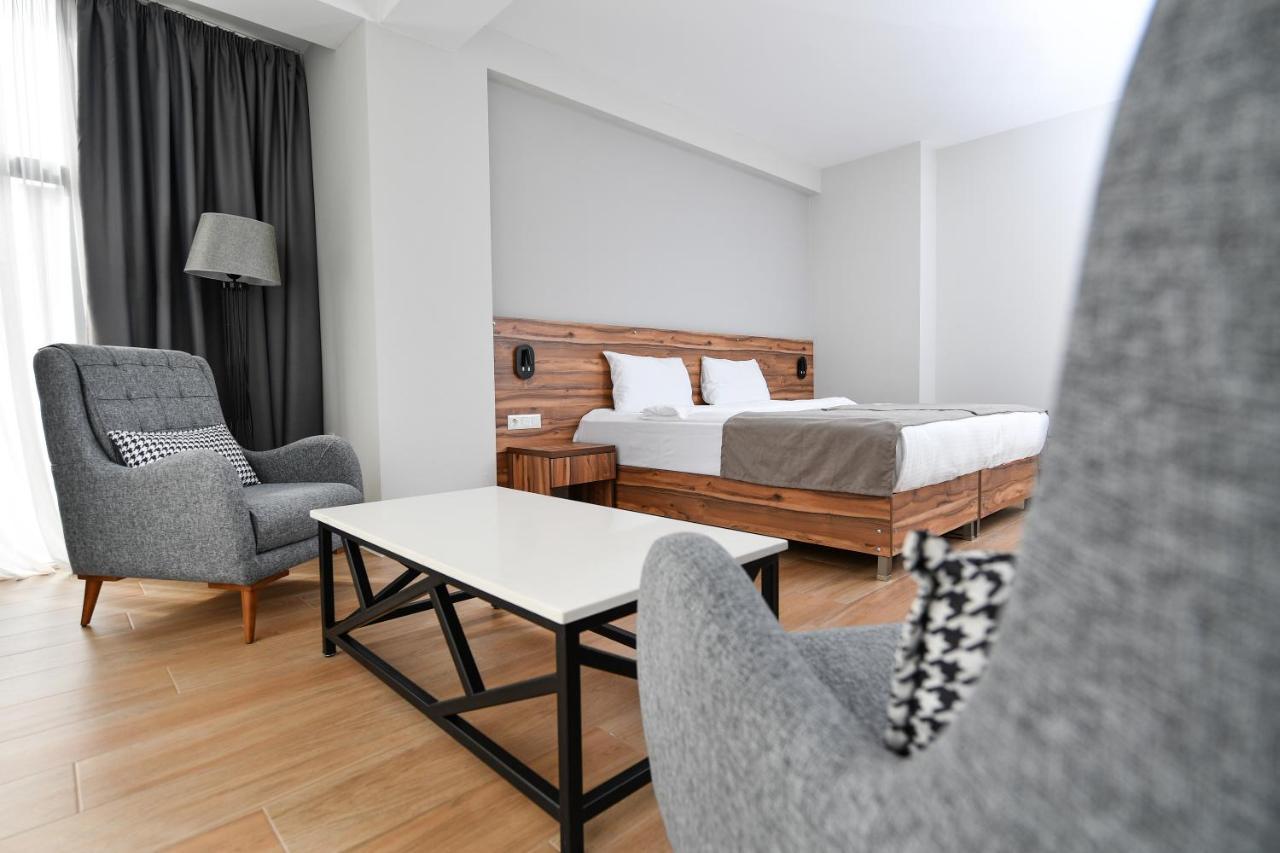 Address Boutique Hotel Tbilisi ภายนอก รูปภาพ