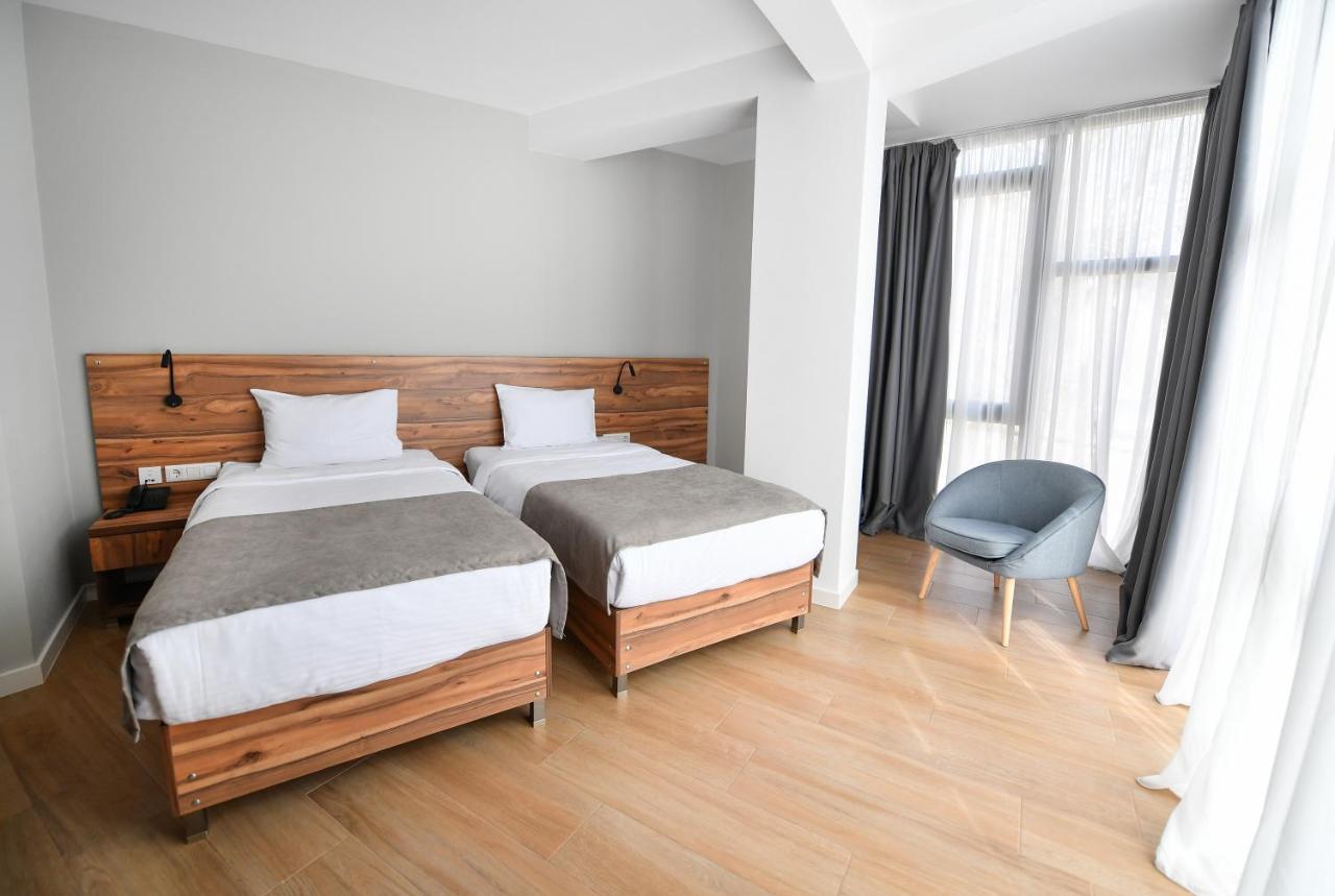 Address Boutique Hotel Tbilisi ภายนอก รูปภาพ