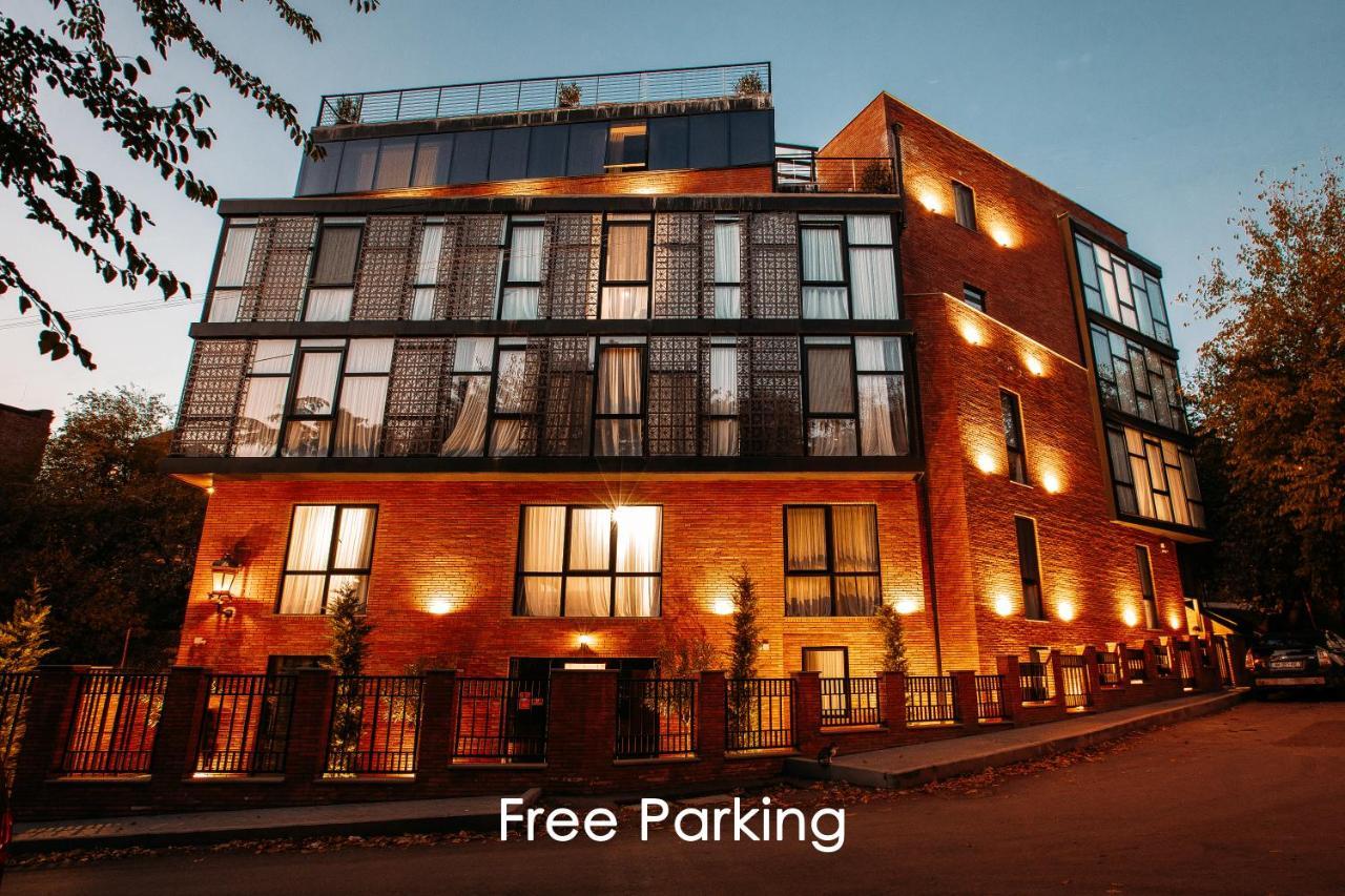 Address Boutique Hotel Tbilisi ภายนอก รูปภาพ