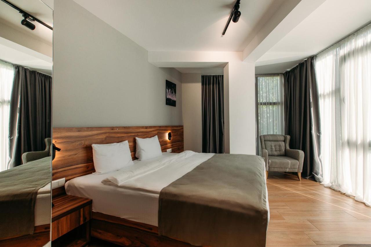 Address Boutique Hotel Tbilisi ภายนอก รูปภาพ