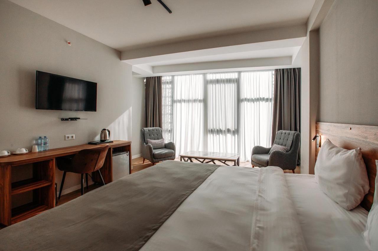 Address Boutique Hotel Tbilisi ภายนอก รูปภาพ