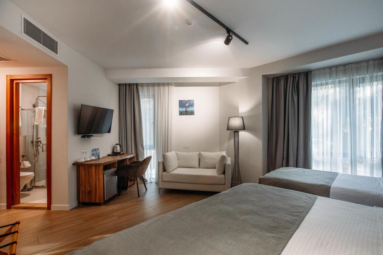 Address Boutique Hotel Tbilisi ภายนอก รูปภาพ